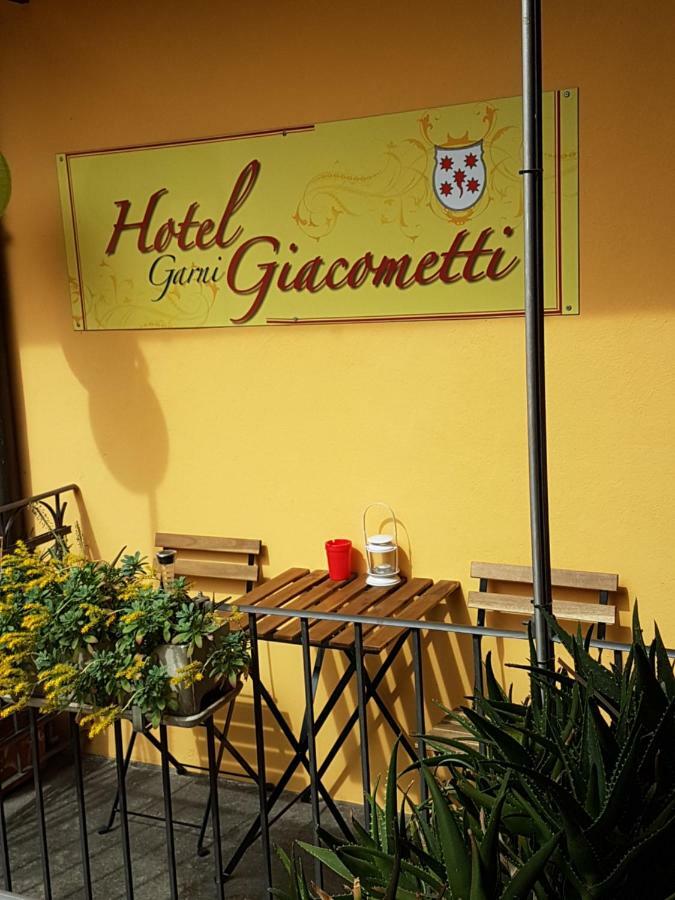 Garni Giacometti Locarno Buitenkant foto