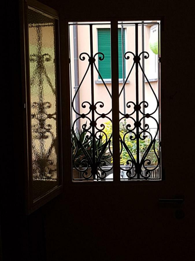 Garni Giacometti Locarno Buitenkant foto